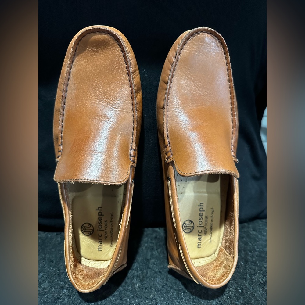 Marc Joseph moccasin style driving shoes, tan, size 8 mens.